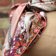 Ladda bild till bildvisaren Sidensjal Elsa