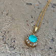 Ladda bild till bildvisaren Vintage Necklace Milky Turquoise