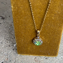 Ladda bild till bildvisaren Vintage Necklace Peridot (Nr.214)