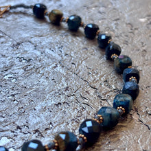 Ladda bild till bildvisaren Necklace Laura Blue