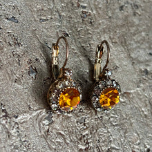 Ladda bild till bildvisaren Vintage Earring Topaz (No.203)