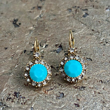 Ladda bild till bildvisaren Vintage Earring Matte Turquoise