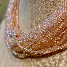 Ladda bild till bildvisaren Necklace Natural Stones Light Pink
