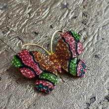 Ladda bild till bildvisaren Brosch Butterfly Pink