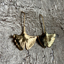 Ladda bild till bildvisaren Earrings Feuille