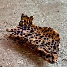 Ladda bild till bildvisaren Hårklämma Spotted Cougar