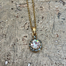 Ladda bild till bildvisaren Vintage Necklace Clear