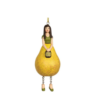 Yellow Pear Girl Nyhet