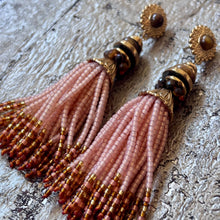 Ladda bild till bildvisaren Earrings Esmeralda - Soft Pink