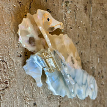 Ladda bild till bildvisaren Hårklämma Sea Horse Beige
