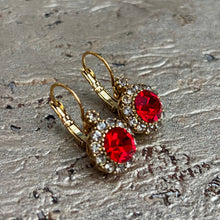 Ladda bild till bildvisaren Vintage Earring Light Siam (No.227)