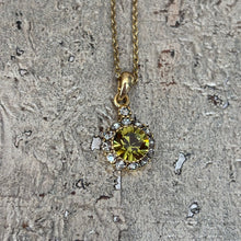 Ladda bild till bildvisaren Vintage Necklace Khaki (Nr.550)