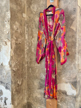Ladda bild till bildvisaren Kimono Archive