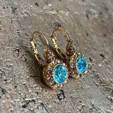 Ladda bild till bildvisaren Vintage Earring Aquamarine (No.202)