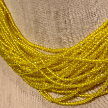 Ladda bild till bildvisaren Necklace Natural Stones Yellow