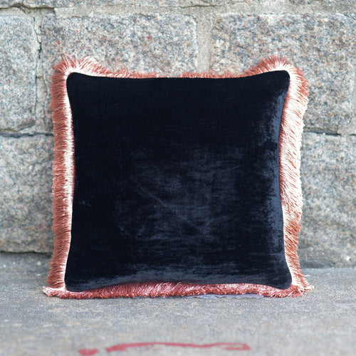 Cushion Deluxe Black Peach Fr 27x27cm