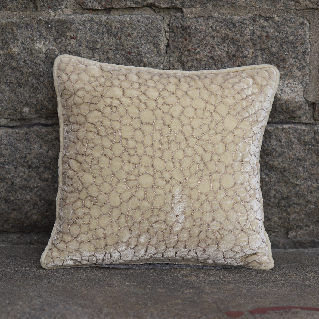 Cushion Deluxe Weber Embroidery Cashmere 30x30cm