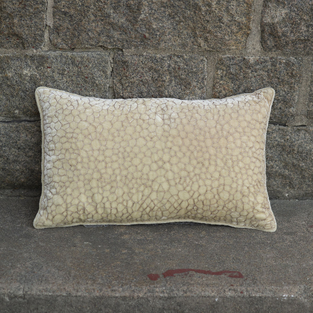 Cushion Deluxe Weber Embroidery Cashmere