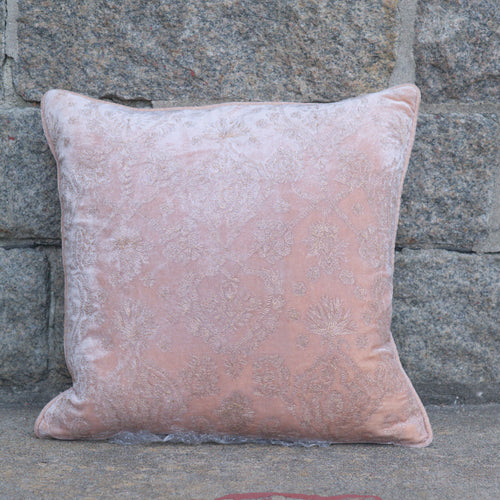 Cushion Deluxe Embroidery Tara Pink Quarts 40x40cm
