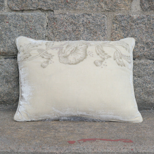Cushion Deluxe ILLUSSION Embroidery White 30x40cm