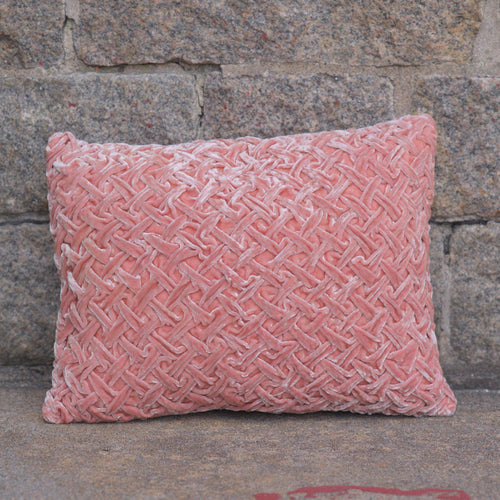 Cushion Deluxe Basket Weave Peach Rose 30x40cm
