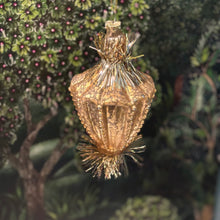 Ladda bild till bildvisaren Silver Gold Glass Droplet