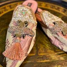 Ladda bild till bildvisaren Handmade Luxury Shoe Barberton, Size 38