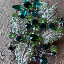Ladda bild till bildvisaren Brosch Vert Fleur