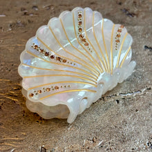 Ladda bild till bildvisaren Hårklämma Shiny Shell