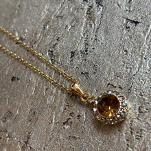 Ladda bild till bildvisaren Vintage Necklace Smoked Topaz (No. 220)