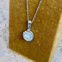 Ladda bild till bildvisaren Vintage Necklace Pearl Silver