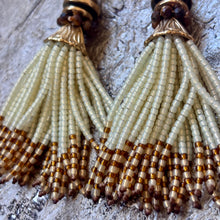 Ladda bild till bildvisaren Earrings Esmeralda - White