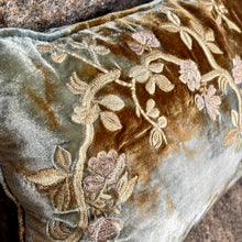 Ladda bild till bildvisaren Cushion Deluxe Blossom Embroidery Shaded Lake 25x50cm