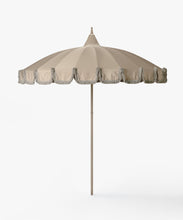 Ladda bild till bildvisaren Parasoll - Beige Fringe