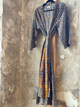 Ladda bild till bildvisaren Kimono Gabrielle