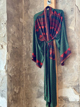 Ladda bild till bildvisaren Kimono Paisly