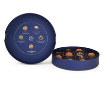 Ladda bild till bildvisaren Dark Chocolate Truffle Selection 155g NYHET