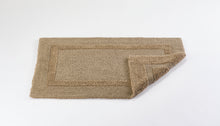 Ladda bild till bildvisaren Badrumsmatta Reversible Taupe, 60x100cm