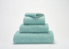 Ladda bild till bildvisaren Towel Super Pile - Ice