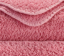 Ladda bild till bildvisaren Towel Super Pile - Flamingo