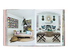 Ladda bild till bildvisaren The Palm Beach Collection 2 Book Slipcase