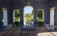 Ladda bild till bildvisaren Inside Sicily
