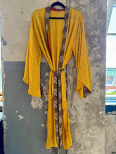 Ladda bild till bildvisaren Kimono Jaune