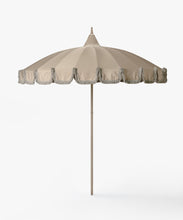 Ladda bild till bildvisaren Parasol Beige Fringe