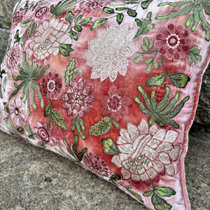 Cushion Bouquet Embroidery Shaded Rose 30x40cm
