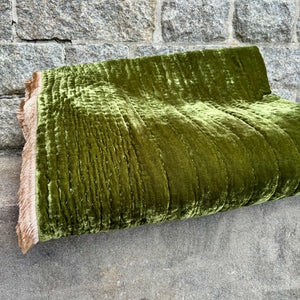 Beadspread  Deluxe Silk Velvet Grass Green Natural Fringe 285x285cm