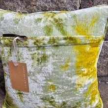 Ladda bild till bildvisaren Cushion MME Bovary Shaded Mint 30x30cm