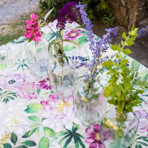 La Vie En Rose - Table Cloth