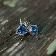 Ladda bild till bildvisaren Vintage Earring Cobalt (No.369)