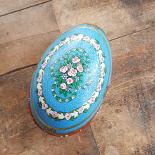 Ladda bild till bildvisaren Fabergé Tin Egg Jubilee IV